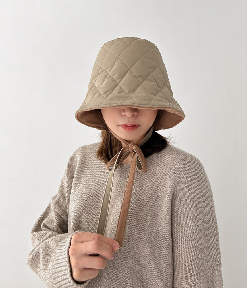 턱끈 누빔 기모 패딩 여성 겨울 벙거지 - 모자상점