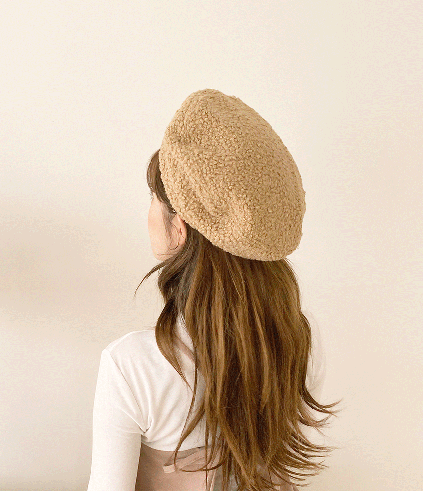 아이유 웜 뽀글이 베레모 여자 겨울 양털 빵모자 - 모자상점